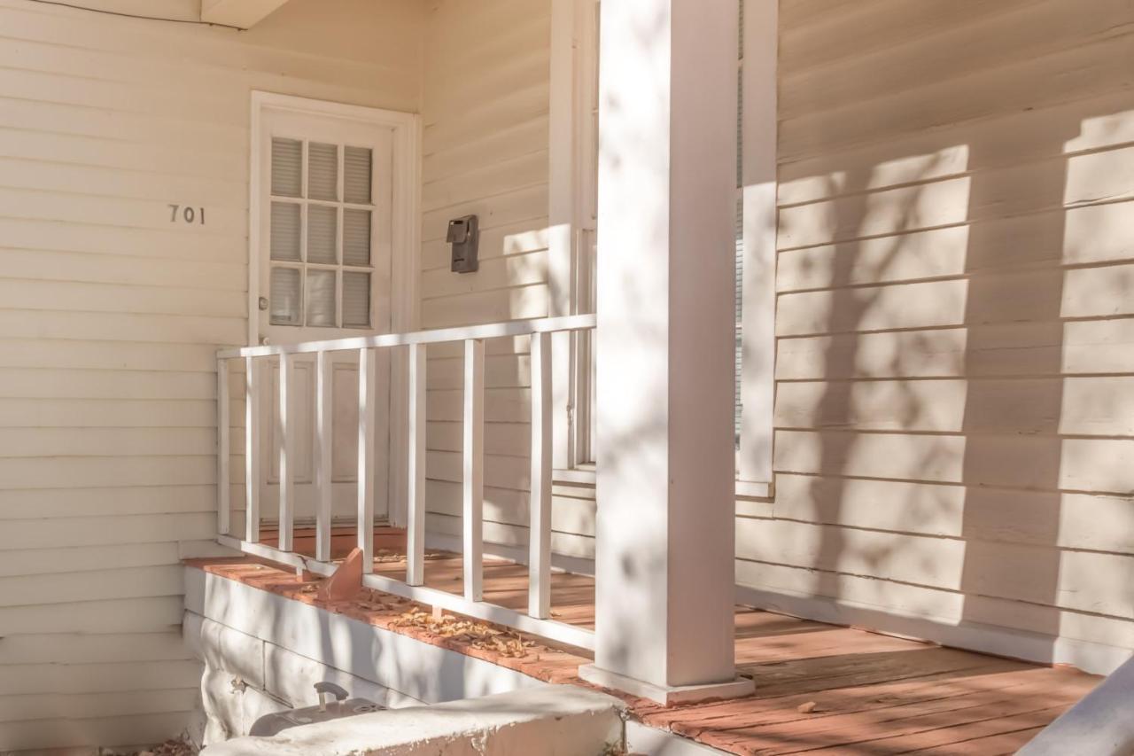 Sunny Sweetheart-Front Apartment Near Riverwalk コロンバス エクステリア 写真