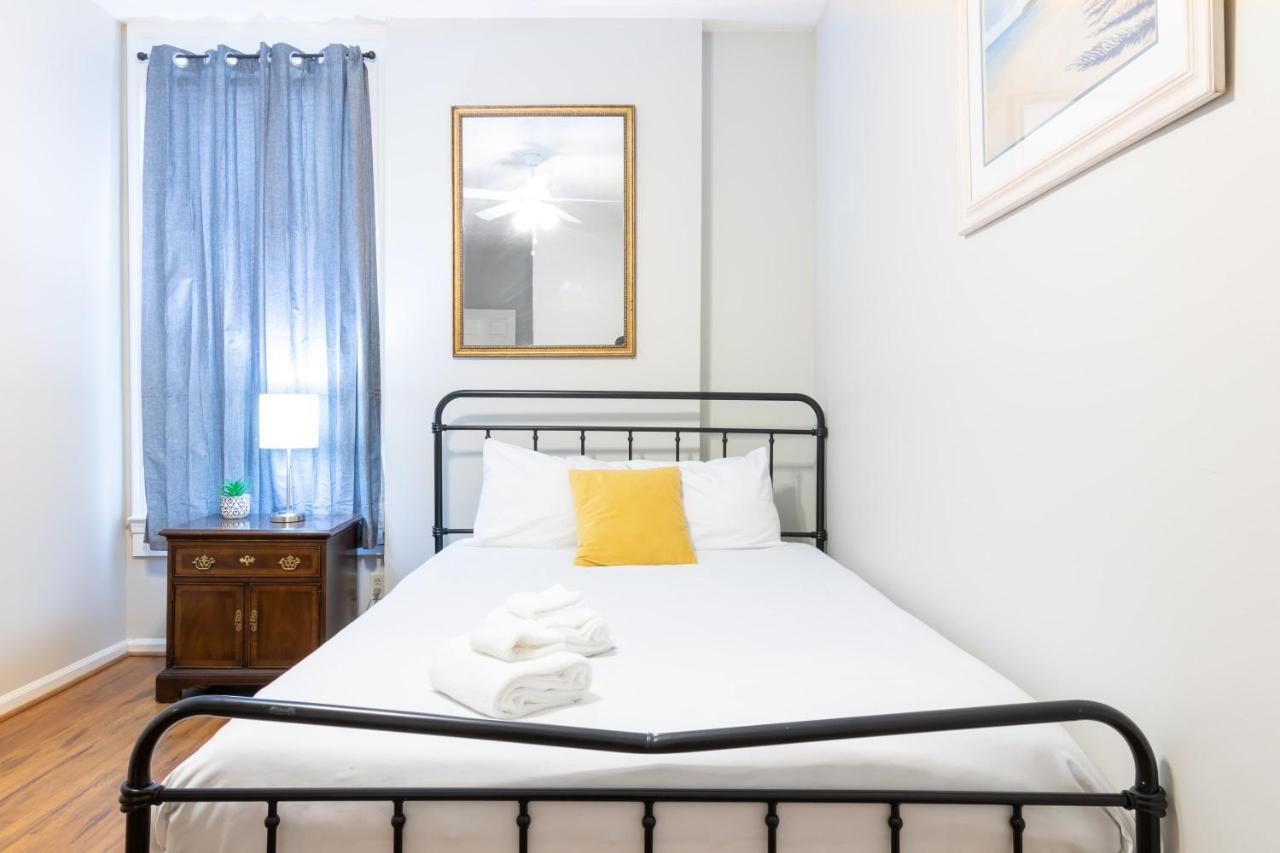 Sunny Sweetheart-Front Apartment Near Riverwalk コロンバス エクステリア 写真